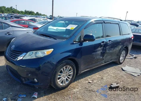 2011 Toyota Sienna Xle V6 from USA, damaged, VIN 5TDYK3DC1BS035231